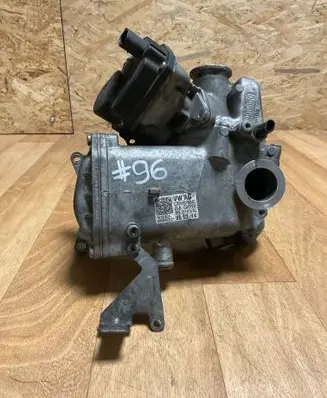 Volkswagen Touareg II EGR valve cooler 059131515EG 515ZL6 0059367