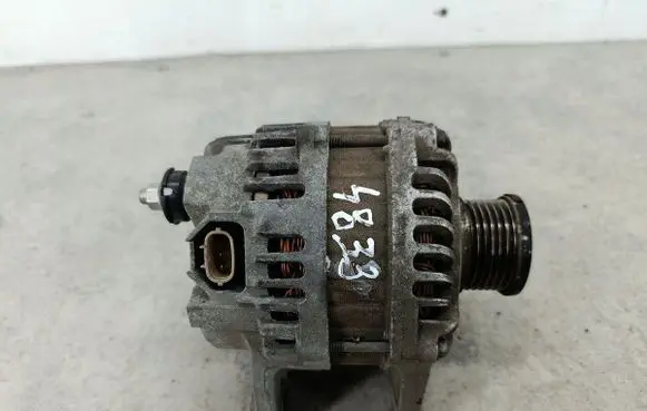 Nissan Tiida C11 Generator/alternator 23100EM01B