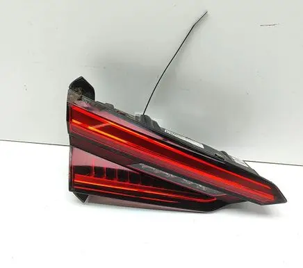 Audi A5 Tailgate rear/tail lights 8W6945093D