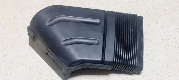 Audi A4 S4 B6 8E 8H Air intake duct part 8E0129617D