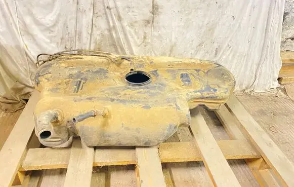 Toyota Avensis T250 Fuel tank 7711102080
