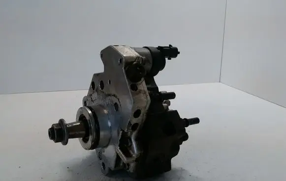 Renault Espace - Grand espace IV Fuel injection high pressure pump 8200170377 0445010033