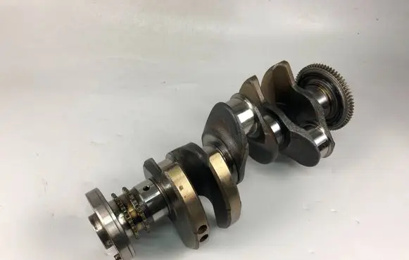 Mini One - Cooper F56 F55 Crankshaft 8671499 6224011700693