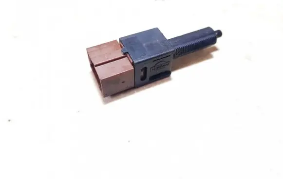Nissan Almera N16 Brake pedal sensor switch