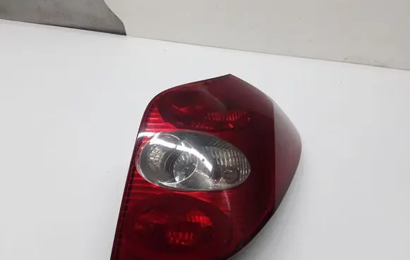 Renault Laguna II Rear/tail lights 8200002472