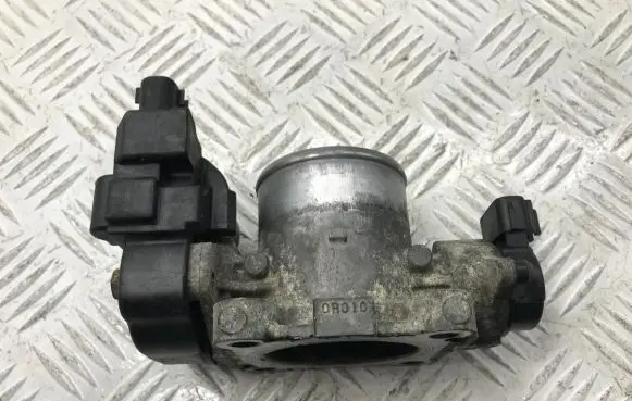 Toyota Corolla Verso AR10 Throttle valve 261000R010 2610026010
