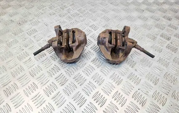 Mercedes-Benz SLC C107 Rear brake caliper 0004204683 A0004204683