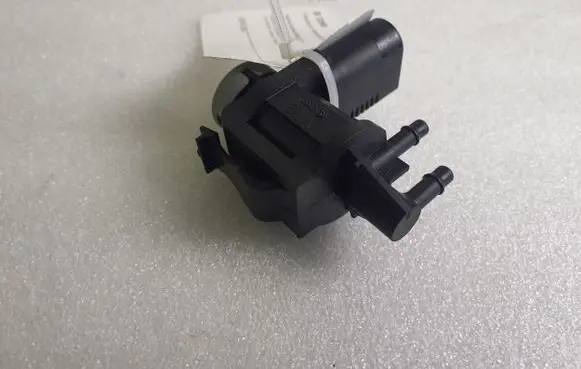 Porsche Cayenne (92A) Camshaft speed sensor 1K0906283A