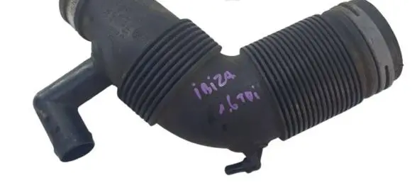 Seat Ibiza IV (6J,6P) Air intake hose/pipe 6r0129654c-4car