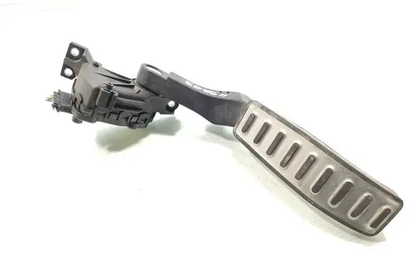 Porsche Cayenne (9PA) Accelerator throttle pedal 7L0723507A 6PV008026