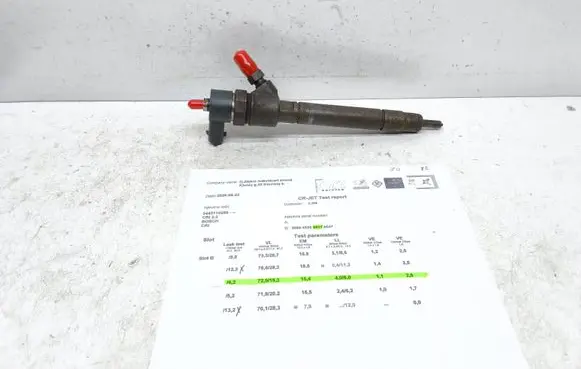 Volvo XC70 Fuel injector 30777526 0445110298
