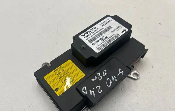 Volvo S40 Airbag control unit/module 30773401 00001393B6