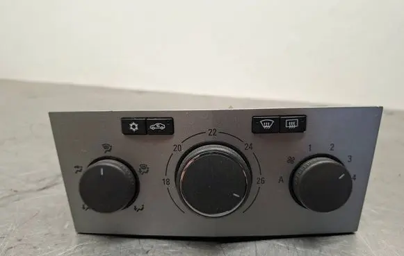 Opel Astra H Climate control unit 13261826