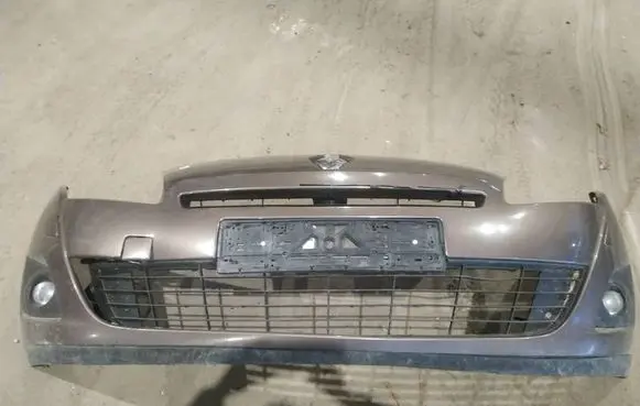 Renault Scenic III - Grand scenic III Front bumper rudas
