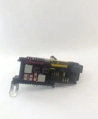 Mercedes-Benz C W204 Fuse box set A2049060105 2049013602