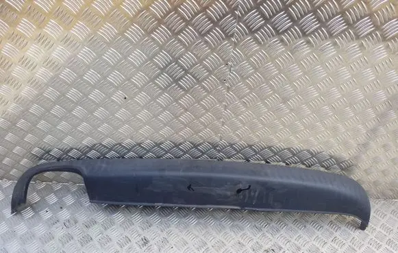 Rear bumper lower part trim