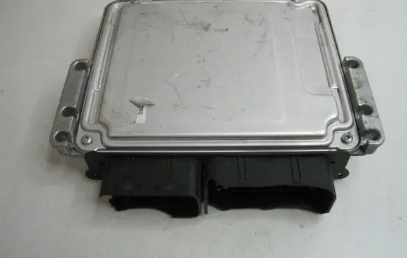 Peugeot 508 Combustion control unit/module 9856345480