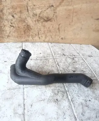 Audi A3 S3 8L Breather hose/pipe 06A103221BH