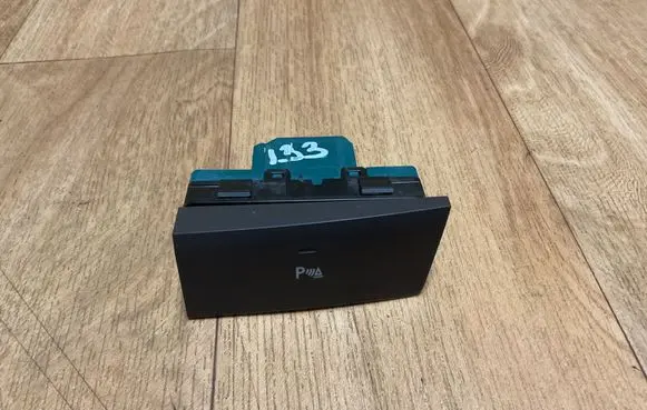 Opel Insignia A Parking (PDC) sensor switch 13286944