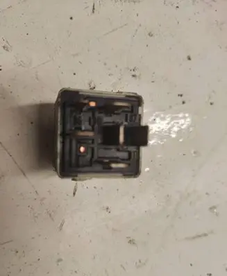 BMW 3 E36 Other relay 61311384364 899517
