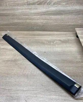 Opel Astra H Rear door trim (molding) 13157566 013115120