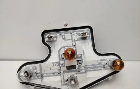 Skoda Yeti (5L) Tail light bulb cover holder 5L0945257