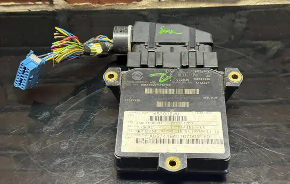 Mercedes-Benz Vario Engine control unit/module ECU 29545538 A5300EWU A9574464010