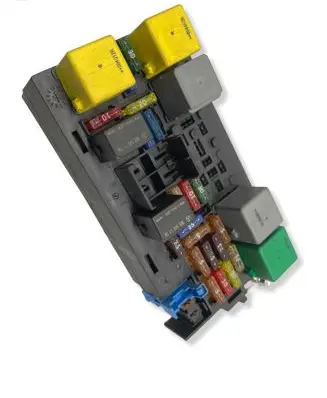 Mercedes-Benz ML W164 Fuse module A1645403672