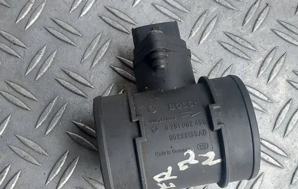 Chrysler Voyager Mass air flow meter 05293155AB 0281002451 F00c2g2051