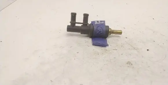 BMW 3 E36 Thermostat 1730682