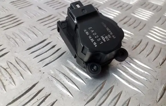 Ford C-MAX II Air flap motor/actuator 3M5H19E616AB