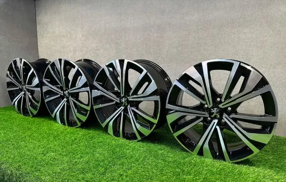 Peugeot 5008 II R17 alloy rim 
