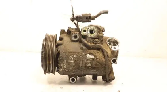 Skoda Fabia Mk1 (6Y) Air conditioning (A/C) compressor (pump) 6Q0820803G