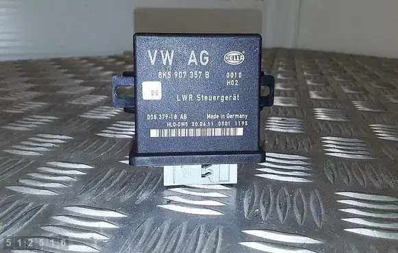 Audi A5 8T 8F Light module LCM 8k5907357b