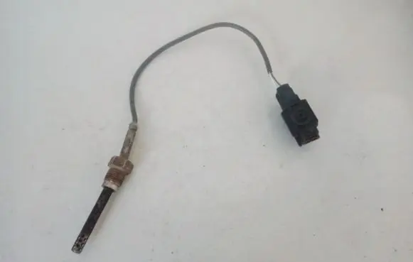 Volvo V70 Exhaust gas temperature sensor 30713739a