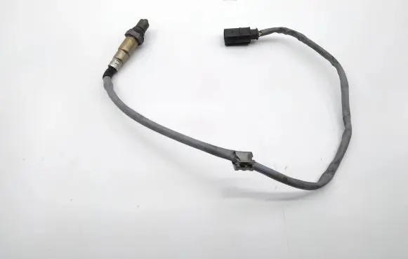 Mercedes-Benz C W204 Lambda probe sensor 0281004207