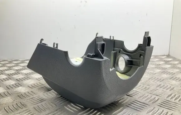 Volkswagen Jetta VI Steering wheel column trim 5N0858566E