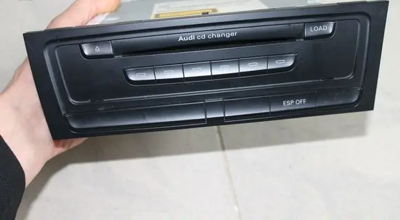 Audi A4 S4 B8 8K CD/DVD changer 8T2035110C CXCA1797G AU484IDCMOSTMP3