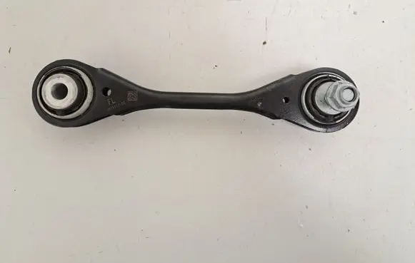 BMW X6 G06 Rear upper control arm/wishbone 6878017