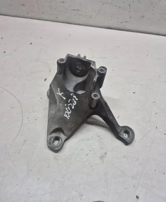 Audi A8 S8 D4 4H Gearbox mounting bracket 4H0399113E