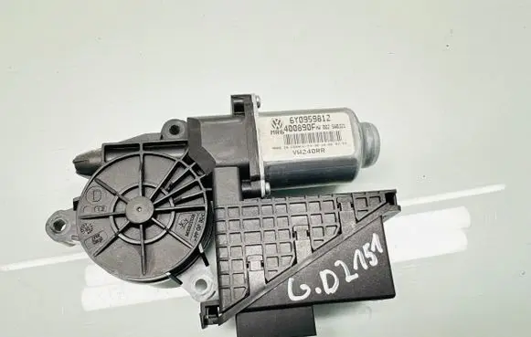 Volkswagen Cross Polo Rear door window regulator motor 6Y0959812 400890F VW240RR
