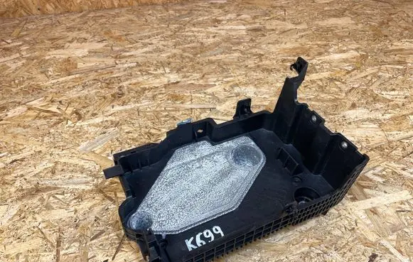 Renault Captur II Battery box tray 648947355R