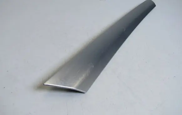 Mercedes-Benz ML W164 Front door trim bar A1647200422