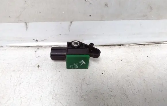 Volkswagen PASSAT B7 Airbag deployment crash/impact sensor 5N0959351B 10111606 06716866PU