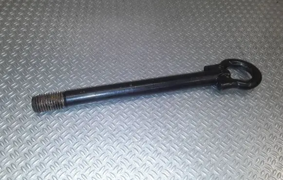 Renault Clio III Towing hook eye 
