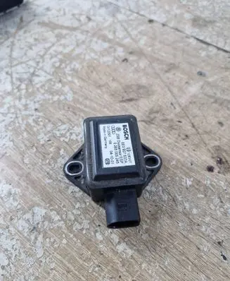 Audi A4 S4 B6 8E 8H ESP acceleration yaw rate sensor 8E0907637A 0265005245