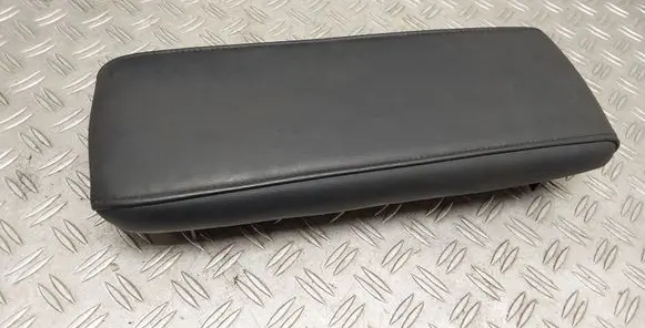 Toyota Prius (XW50) Armrest 