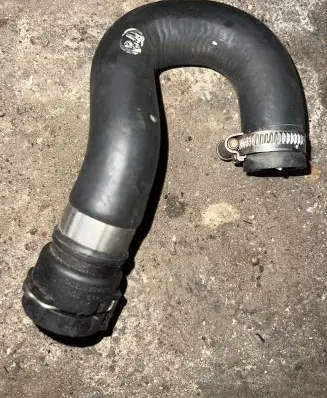 BMW 5 E39 Engine coolant pipe/hose 11532247879