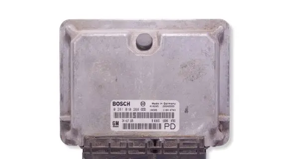 Opel Vectra B Engine control unit/module 24417169 0281010268