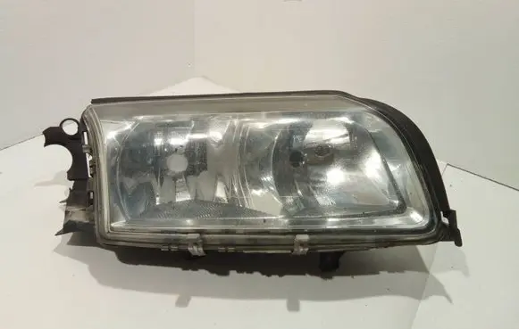 Volvo S80 Headlight/headlamp 8693554